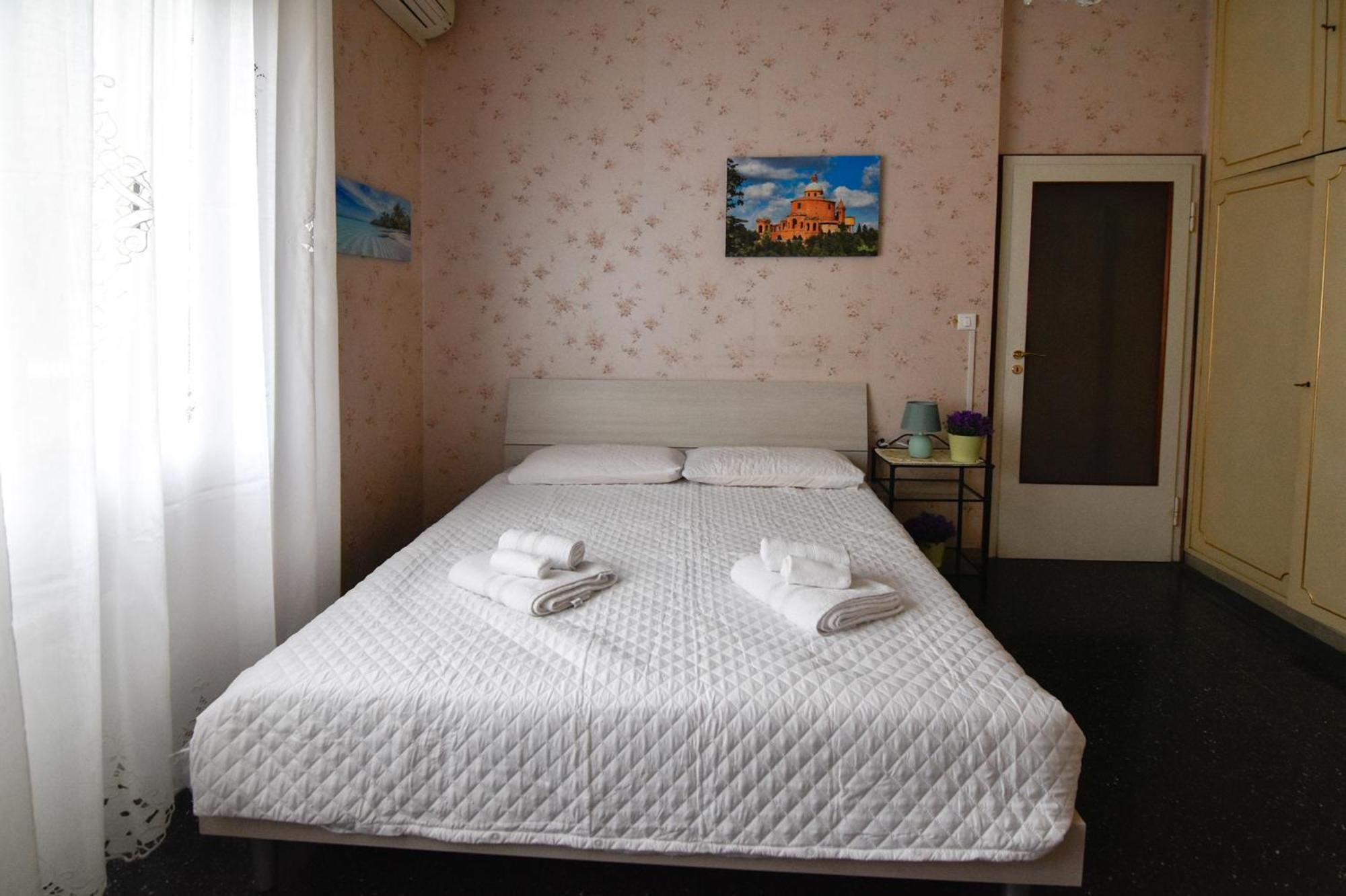 Bed And Breakfast Gaudenzi Bolonha Exterior foto